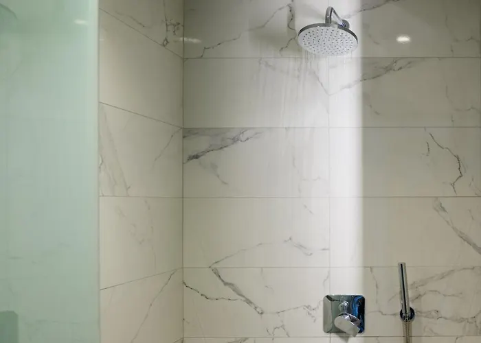 Safrani Szálloda Fíra