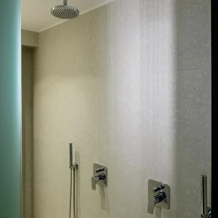 Hotell Safrani