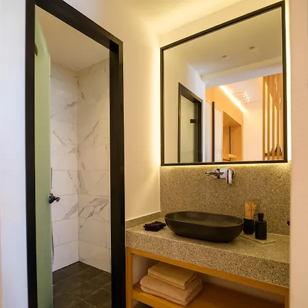 Hotell Safrani