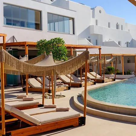 Safrani Hotell Fira (Santorini)