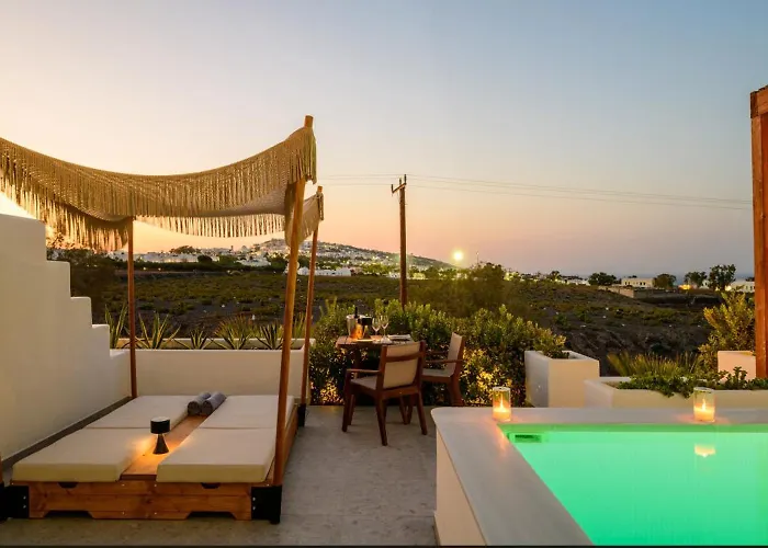 Safrani Hotel Fira (Santorini)