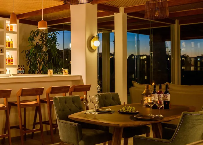 Hotel Safrani Karterados (Santorini)